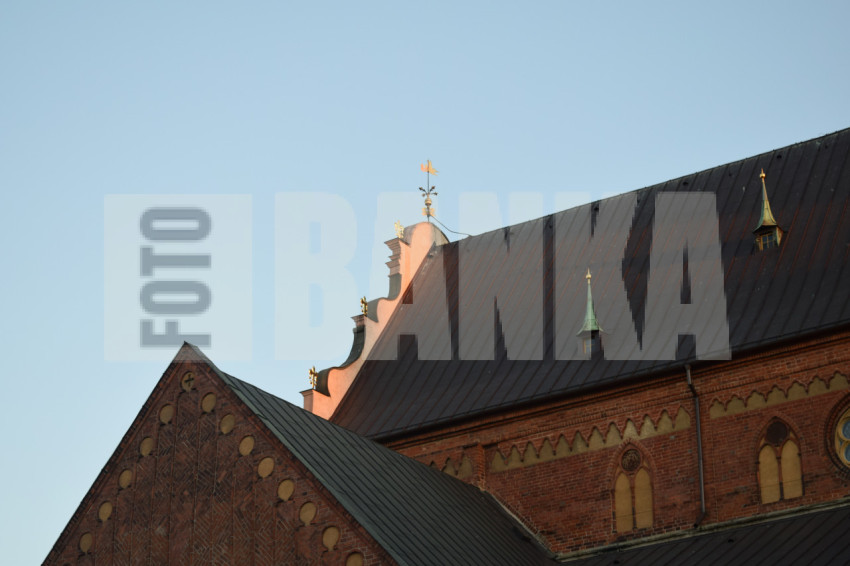 Doma baznīcas jumts