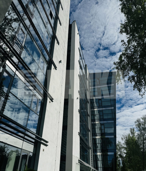Biroju centrs Majoros