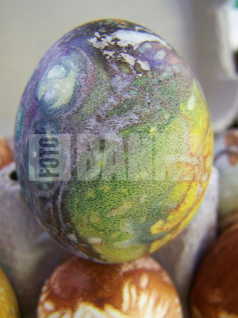 EASTER EGG